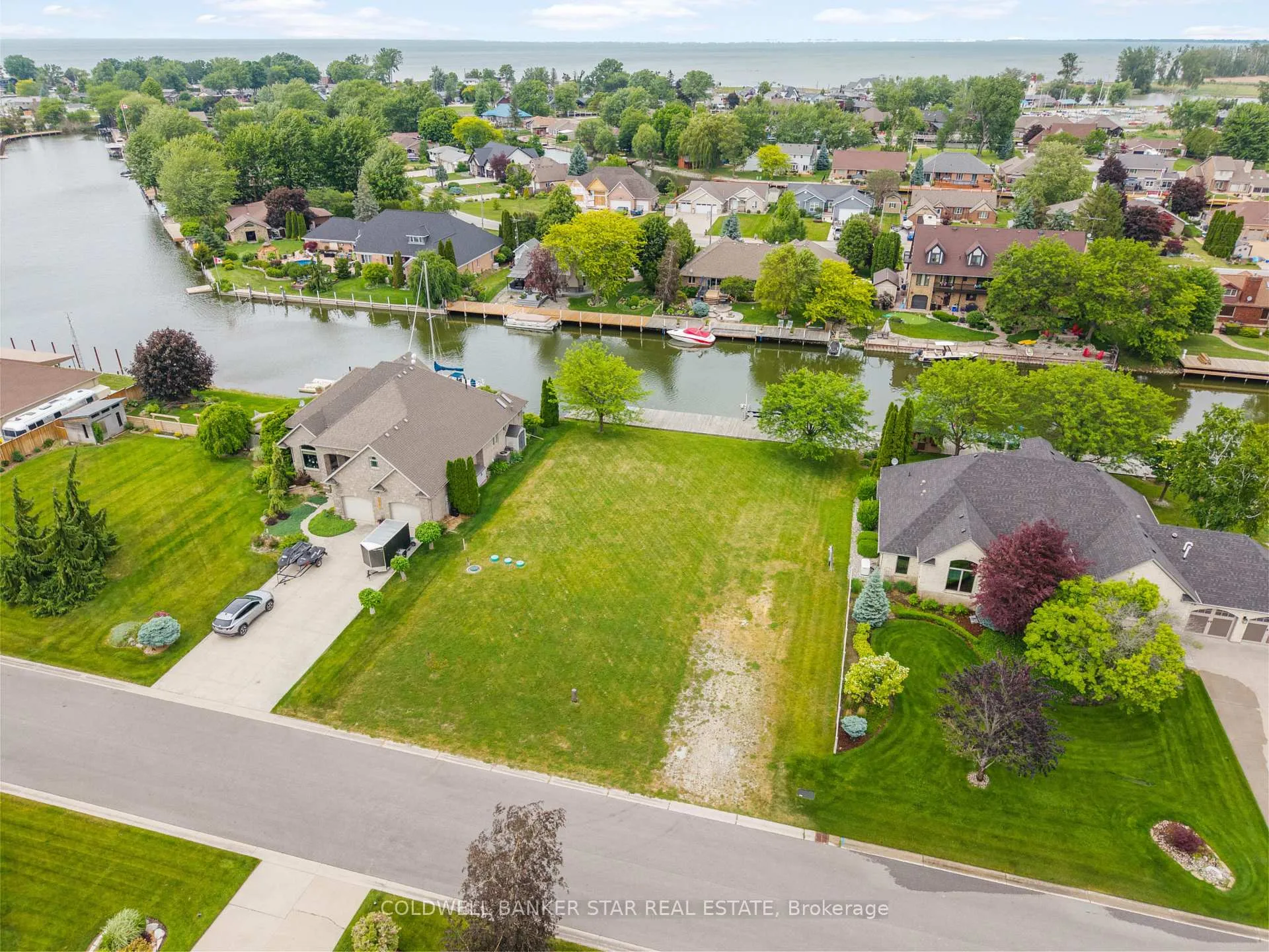 Photo 15 of 19120 Crest River Avenue, Lakeshore — HOMEH