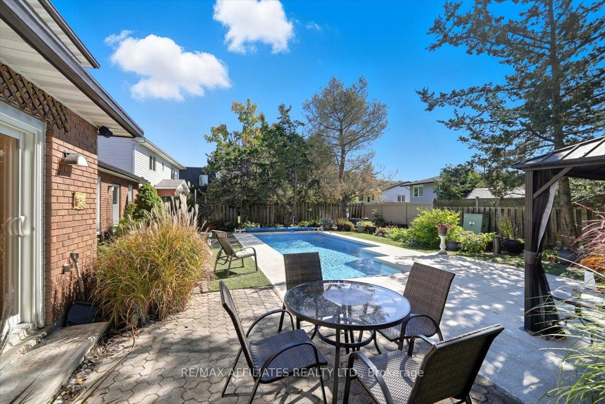 Photo 35 of 1010 Plante Drive, Ottawa, Hunt Club/Western Community — HOMEH
