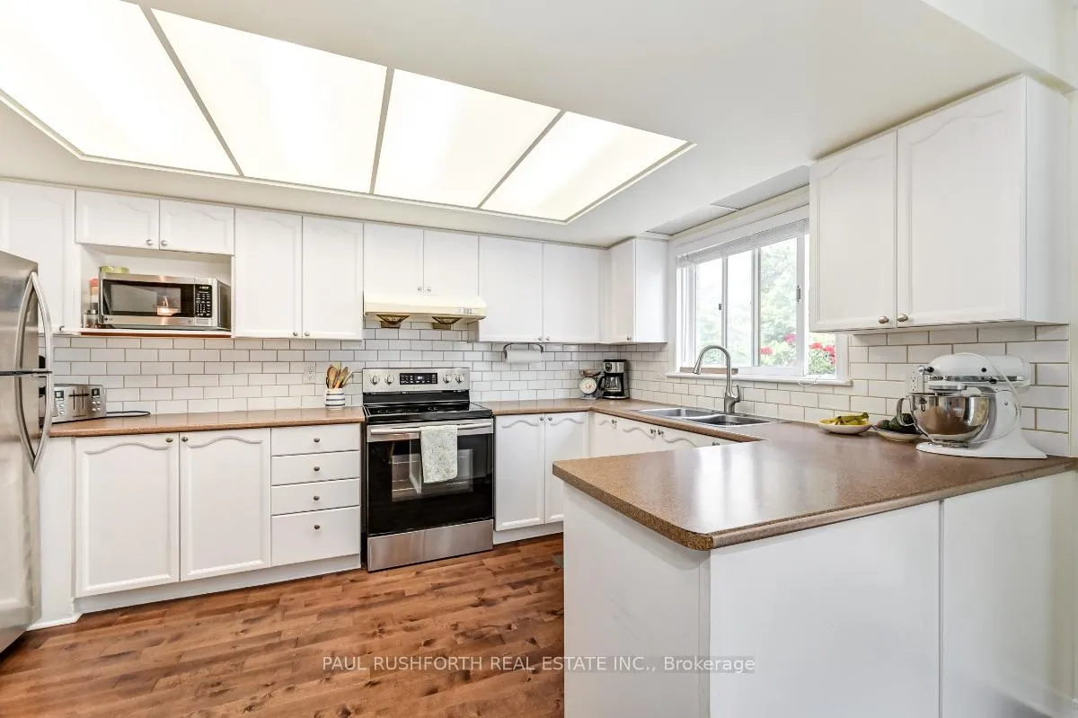 Photo 12 of 83 Winnegreen Court, Ottawa, Hunt Club Park — HOMEH