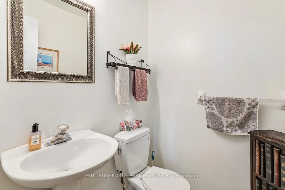 Photo 15 of 83 Winnegreen Court, Ottawa, Hunt Club Park — HOMEH