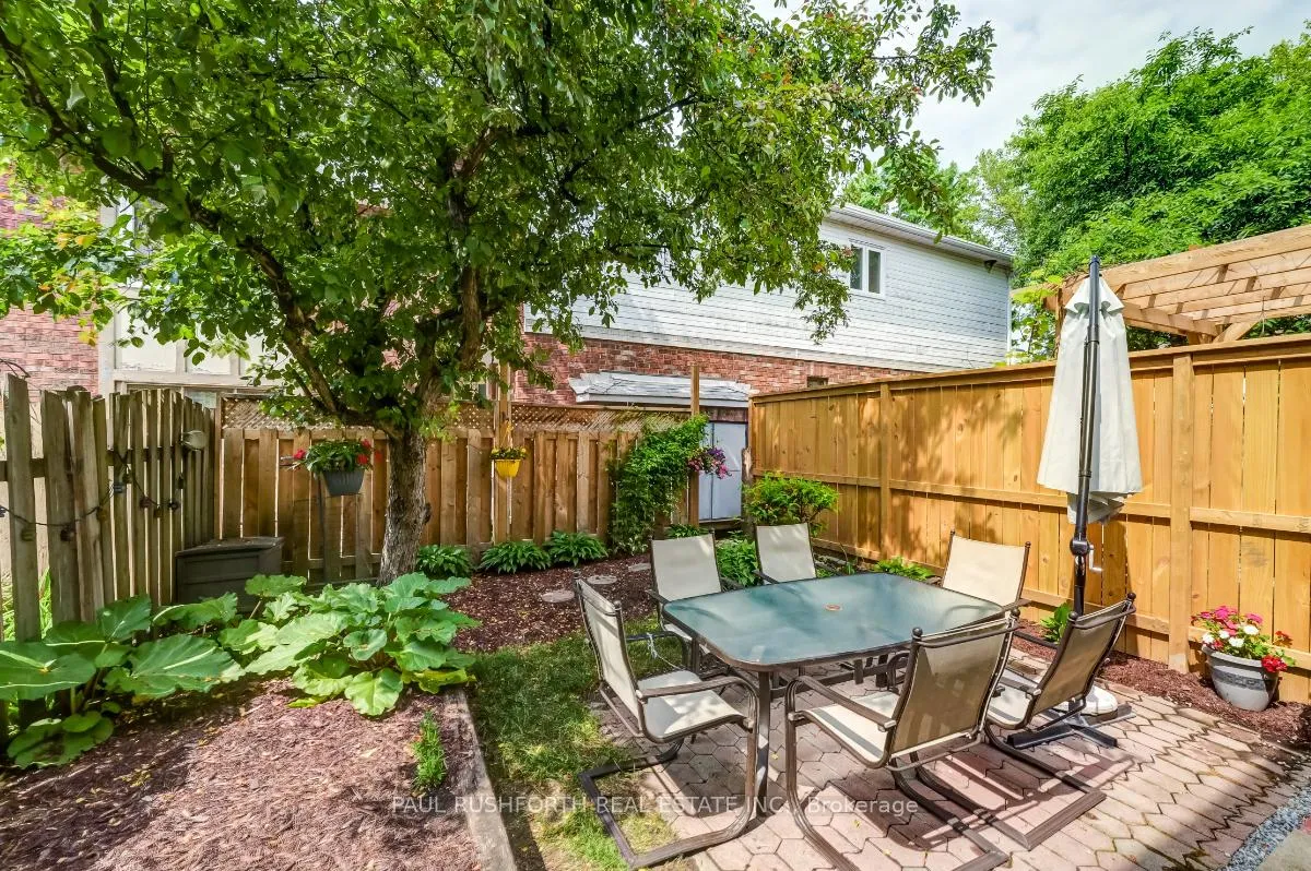 Photo 27 of 83 Winnegreen Court, Ottawa, Hunt Club Park — HOMEH