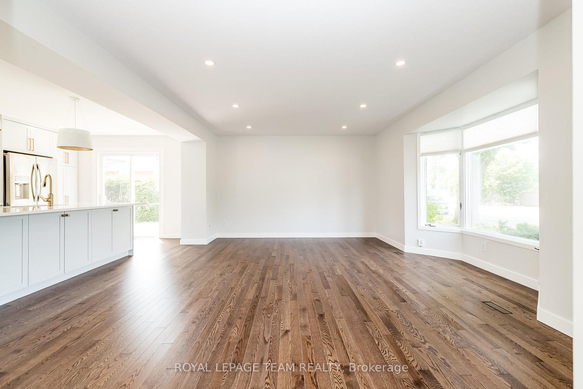 Photo 12 of 6 Lillico Drive, Ottawa, Hunt Club — HOMEH