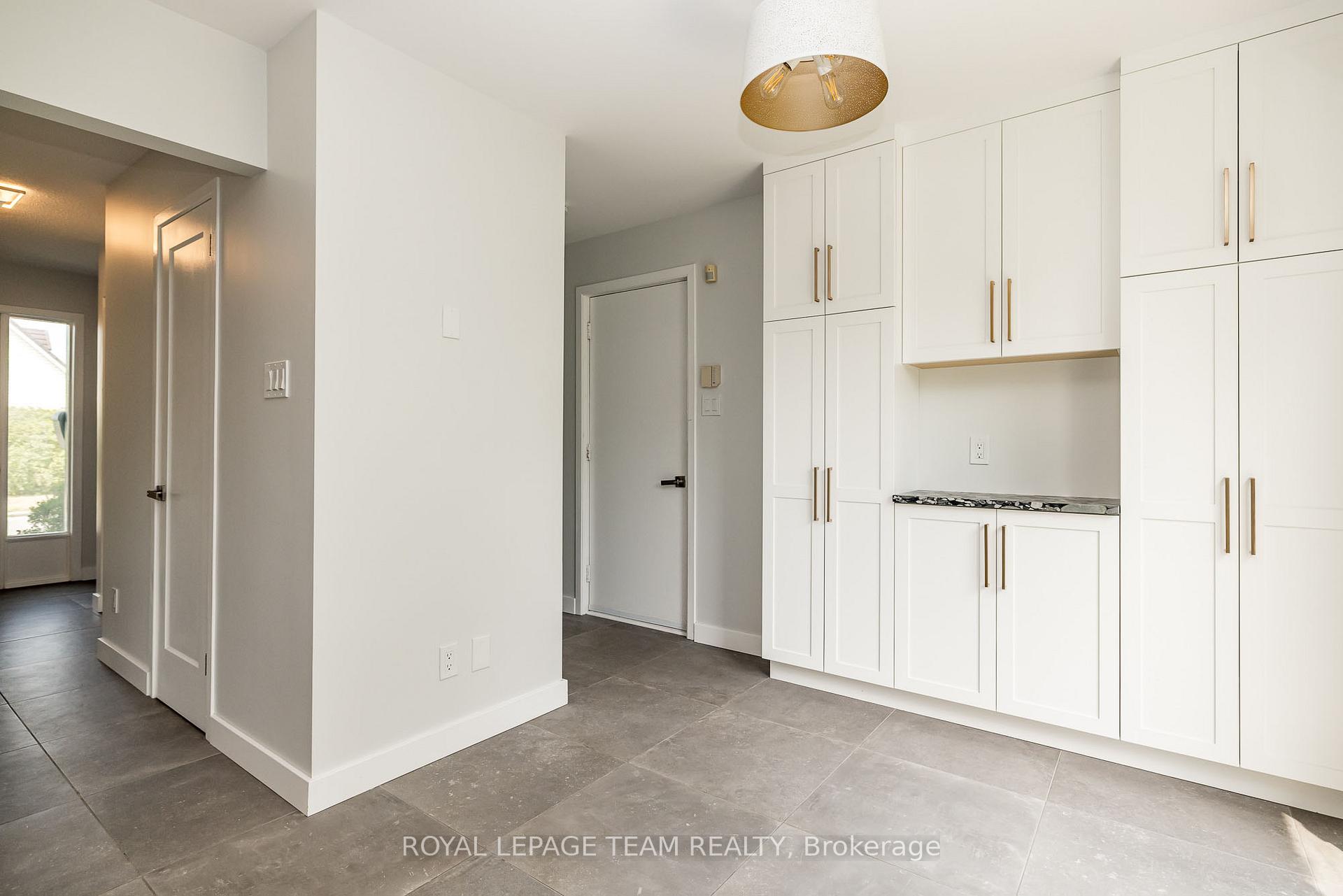 Photo 20 of 6 Lillico Drive, Ottawa, Hunt Club — HOMEH