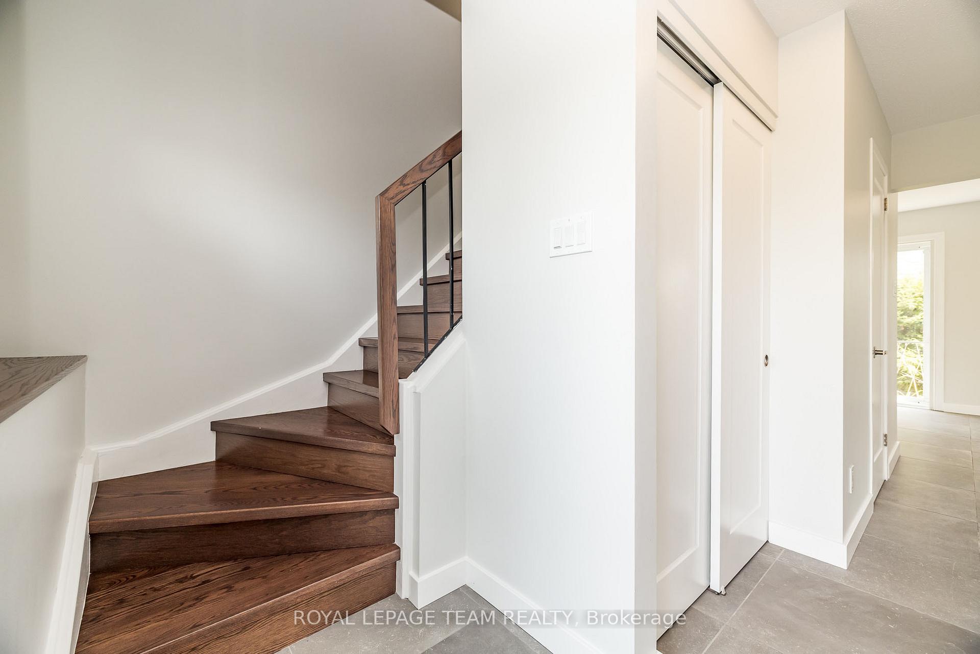 Photo 22 of 6 Lillico Drive, Ottawa, Hunt Club — HOMEH