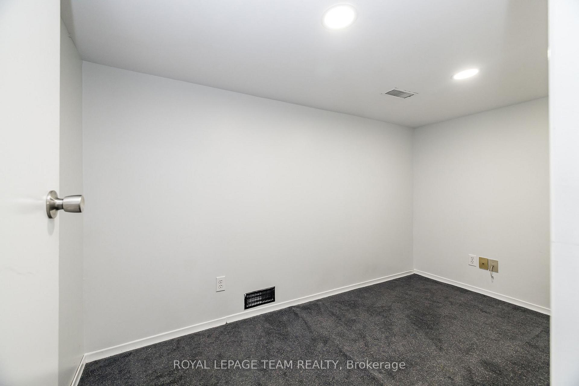 Photo 39 of 6 Lillico Drive, Ottawa, Hunt Club — HOMEH