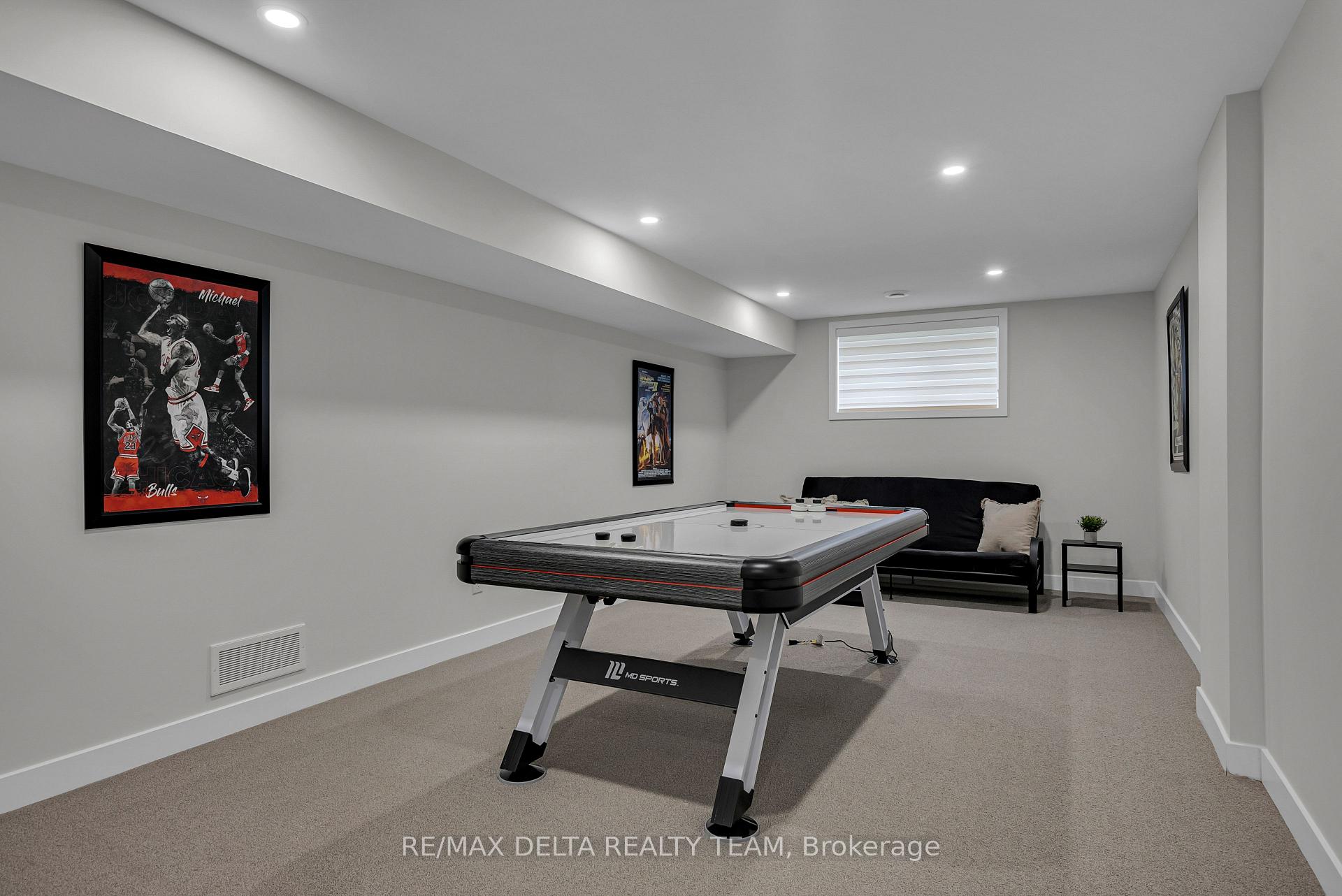 Photo 27 of 476 Trident Mews, Ottawa, Leitrim — HOMEH