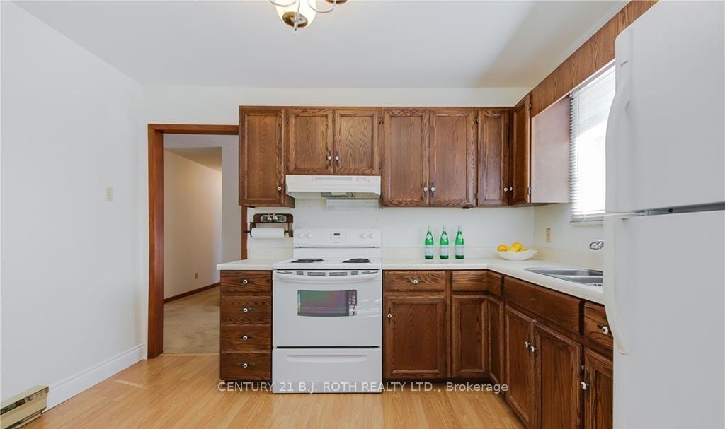 Photo 11 of 787 Innisfil Beach Road, Innisfil, Alcona — HOMEH