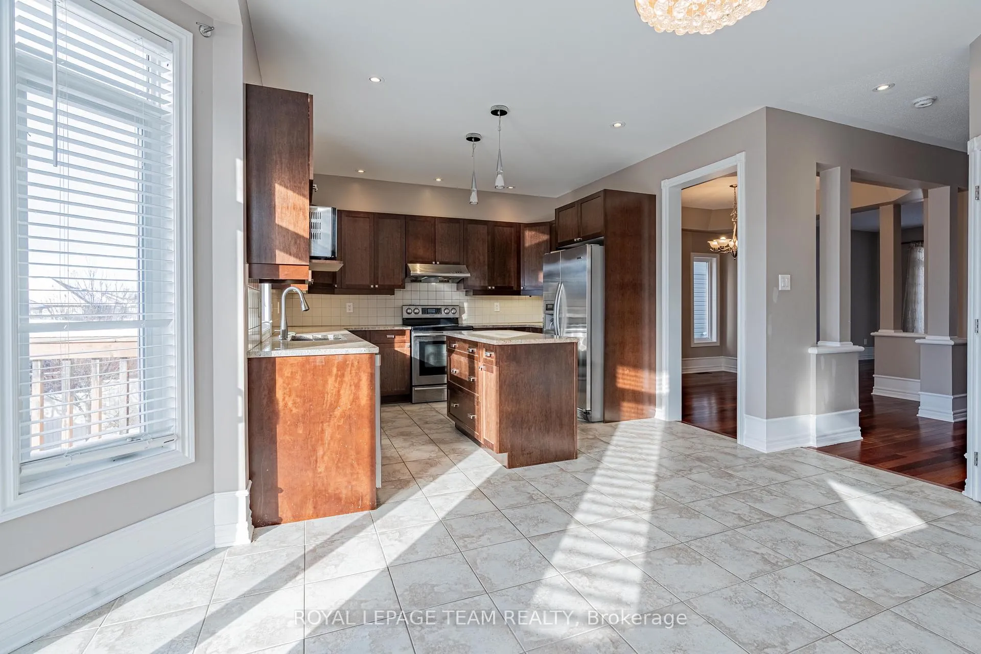 Photo 16 of 71 Cedar Valley Drive, Ottawa, Kanata - Emerald Meadows/Trailwest — HOMEH