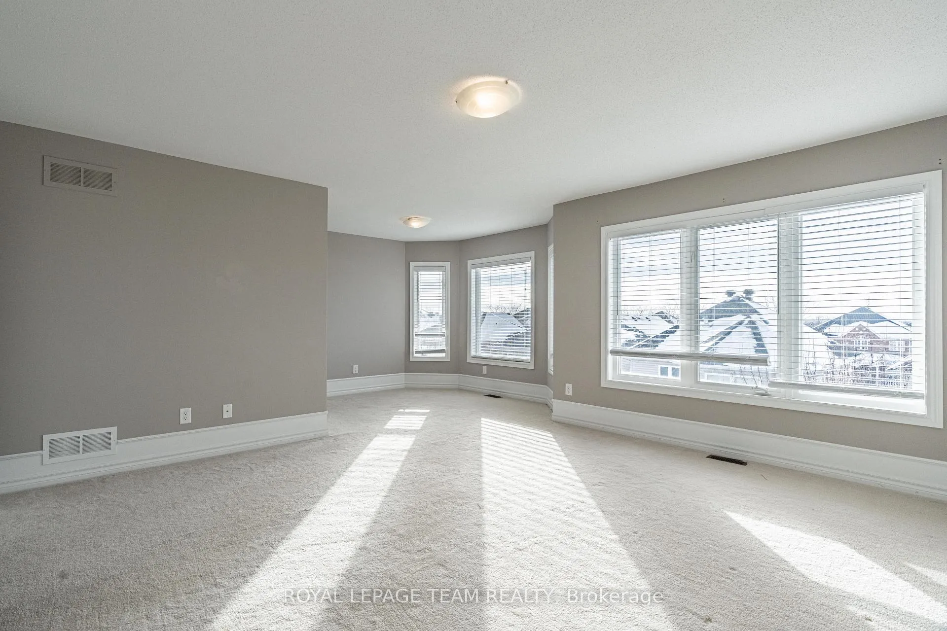 Photo 22 of 71 Cedar Valley Drive, Ottawa, Kanata - Emerald Meadows/Trailwest — HOMEH