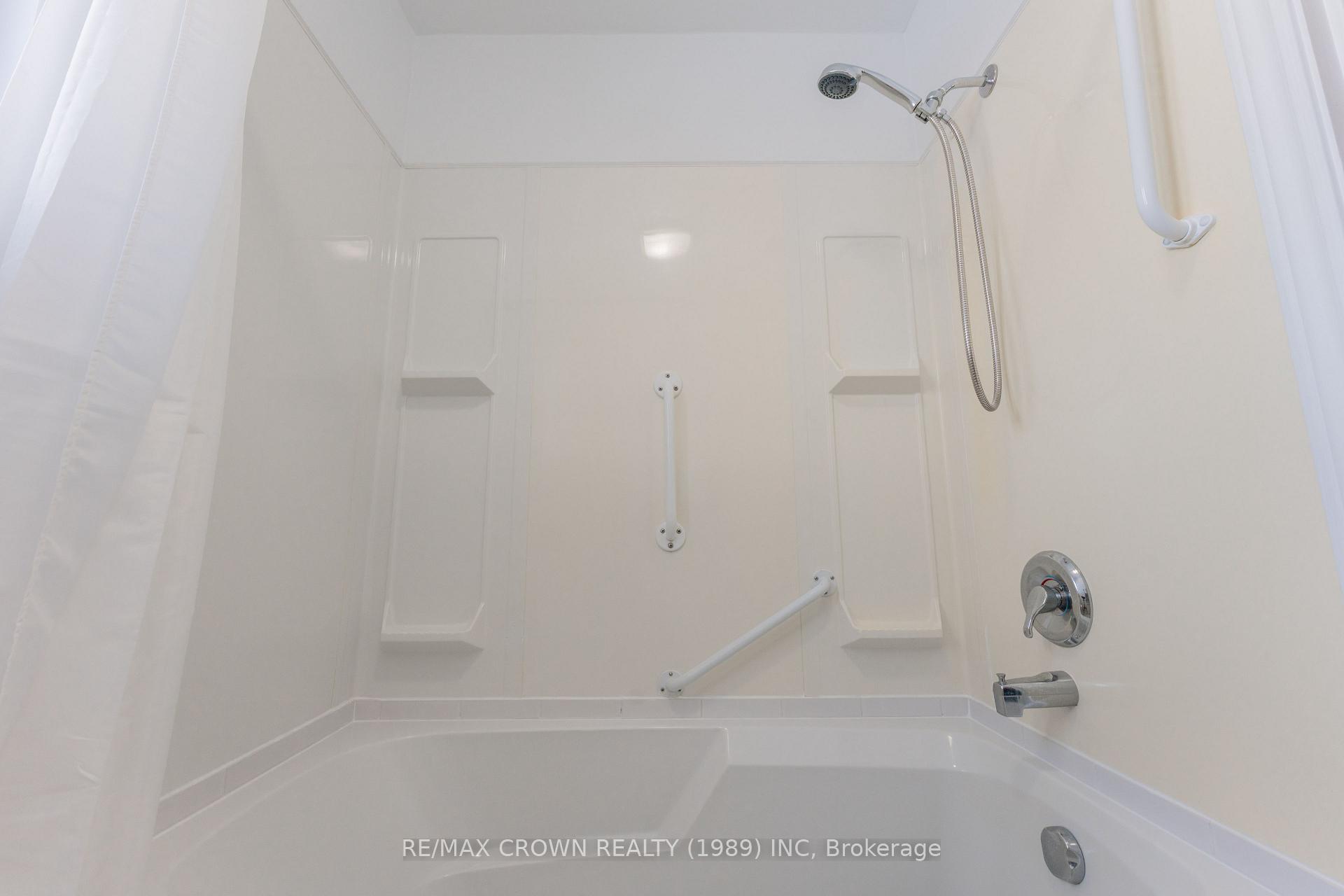 Photo 25 of 9 Kimberly Drive, Kapuskasing — HOMEH