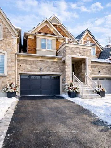 Front of 19 Kettle Valley Trail