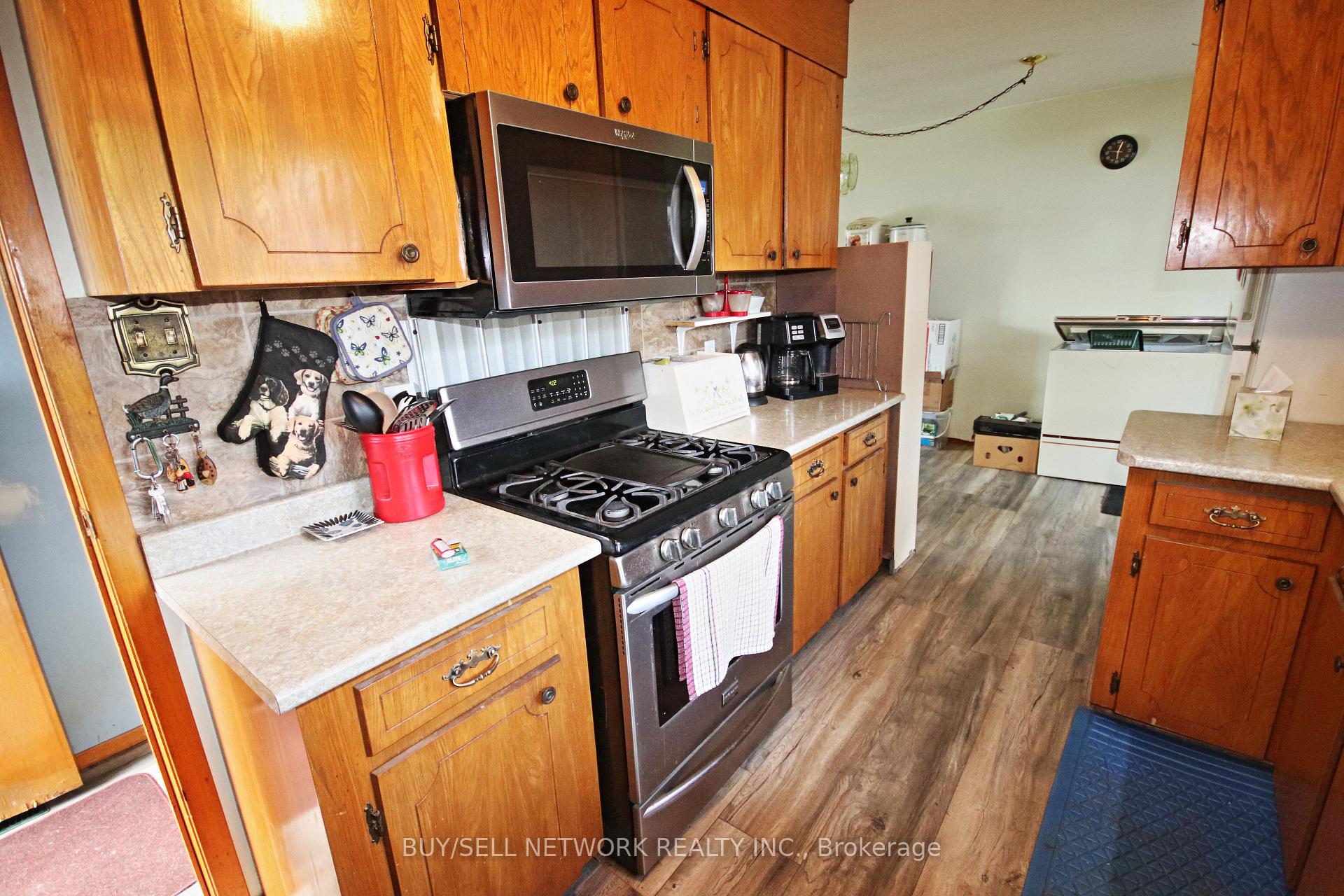 Photo 4 of 9 Hemlock Street, Highlands East, Bicroft Ward — HOMEH