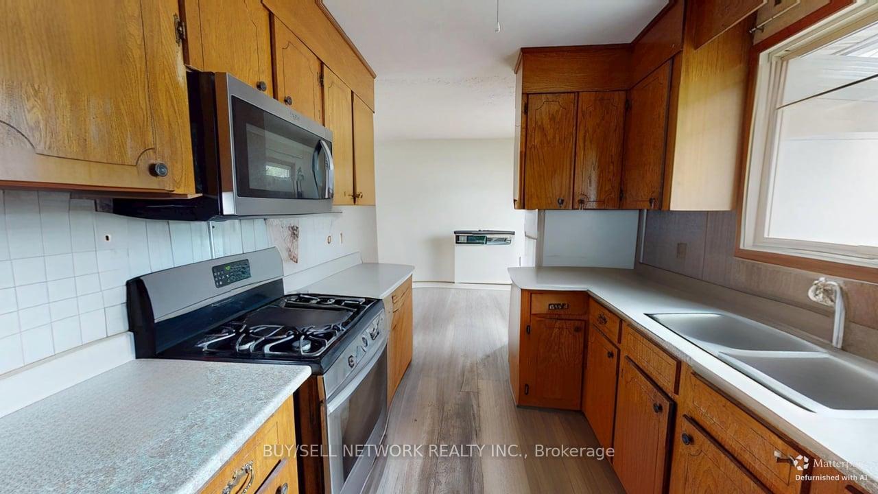 Photo 14 of 9 Hemlock Street, Highlands East, Bicroft Ward — HOMEH