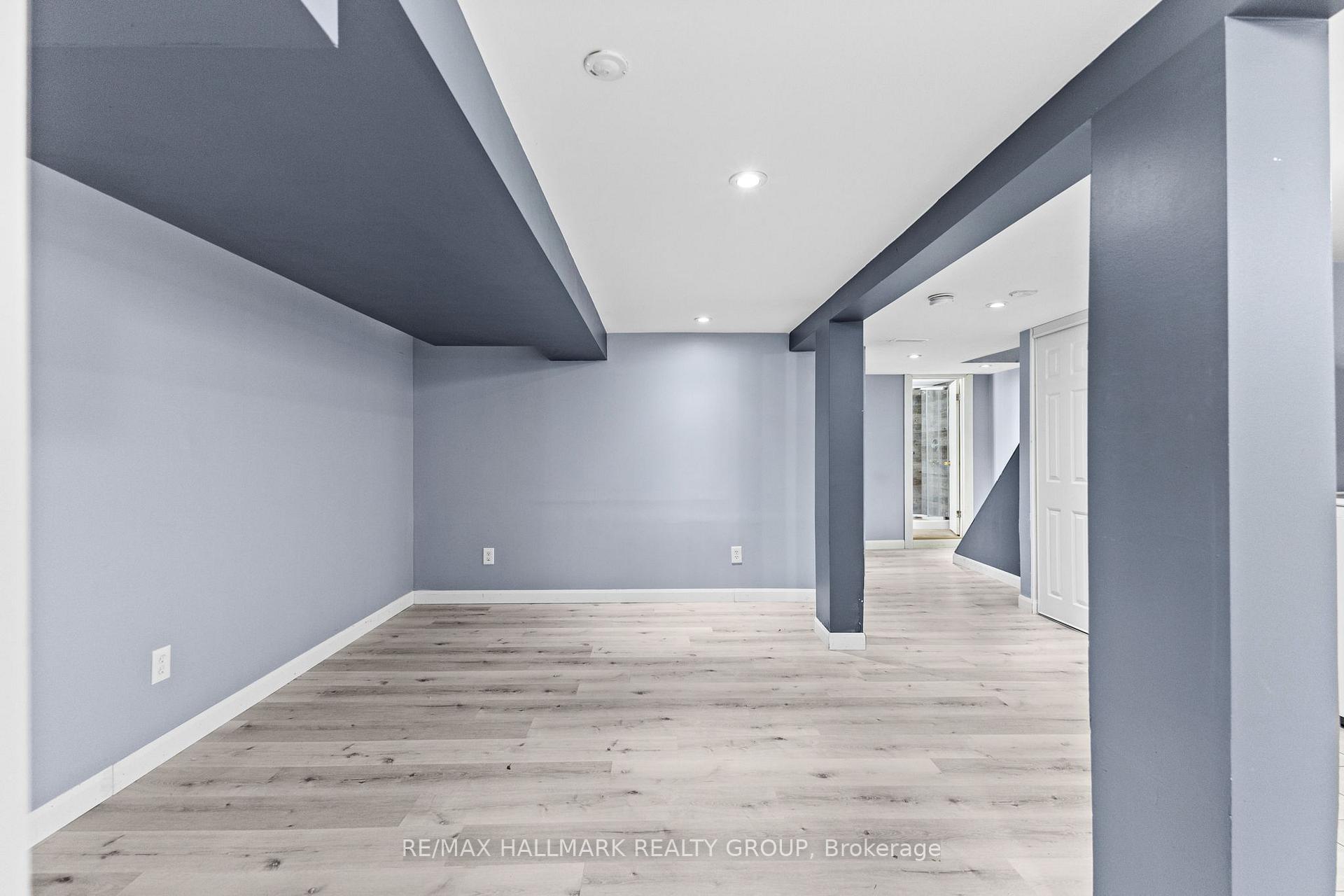 Photo 10 of 2632 Alta Vista Drive, Ottawa, Ridgemont — HOMEH
