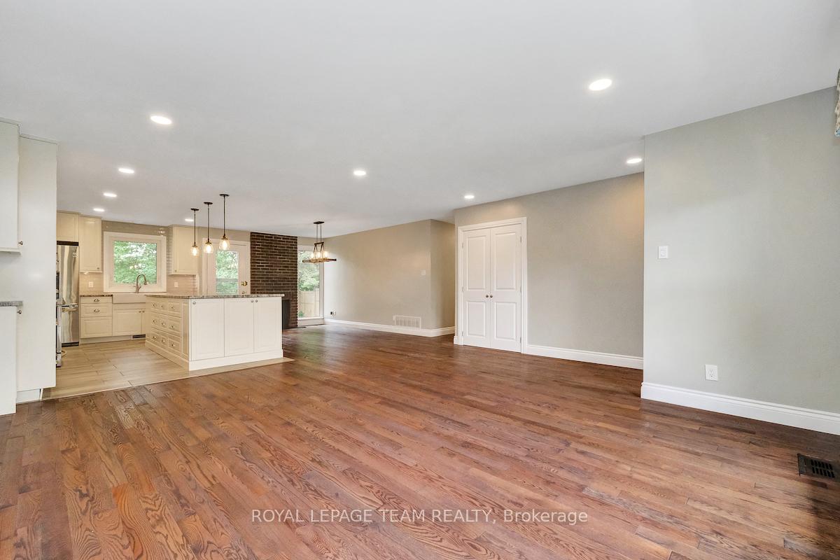 Photo 7 of 176 Bourbon Street, Ottawa, Hunt Club/Western Community — HOMEH