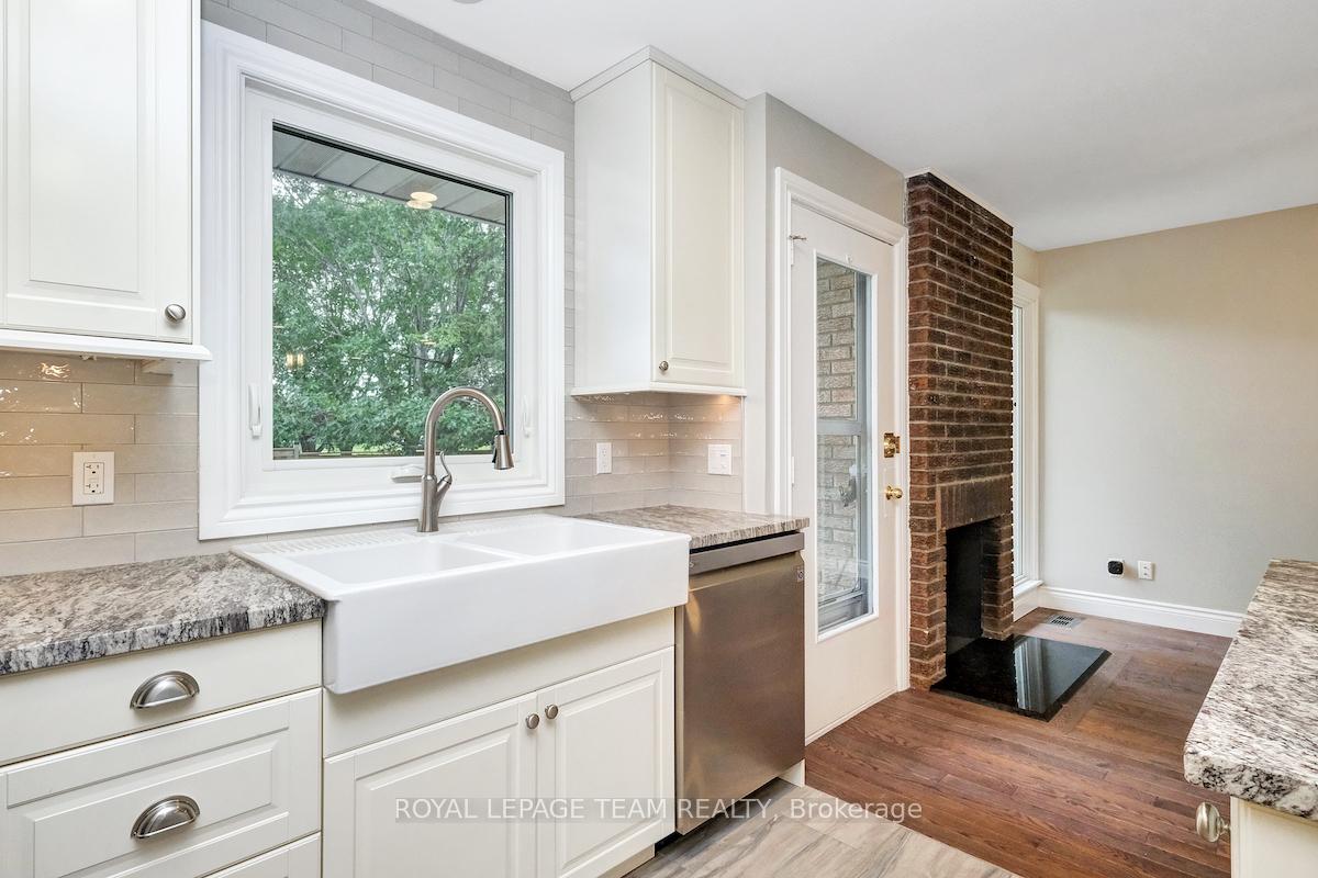 Photo 18 of 176 Bourbon Street, Ottawa, Hunt Club/Western Community — HOMEH