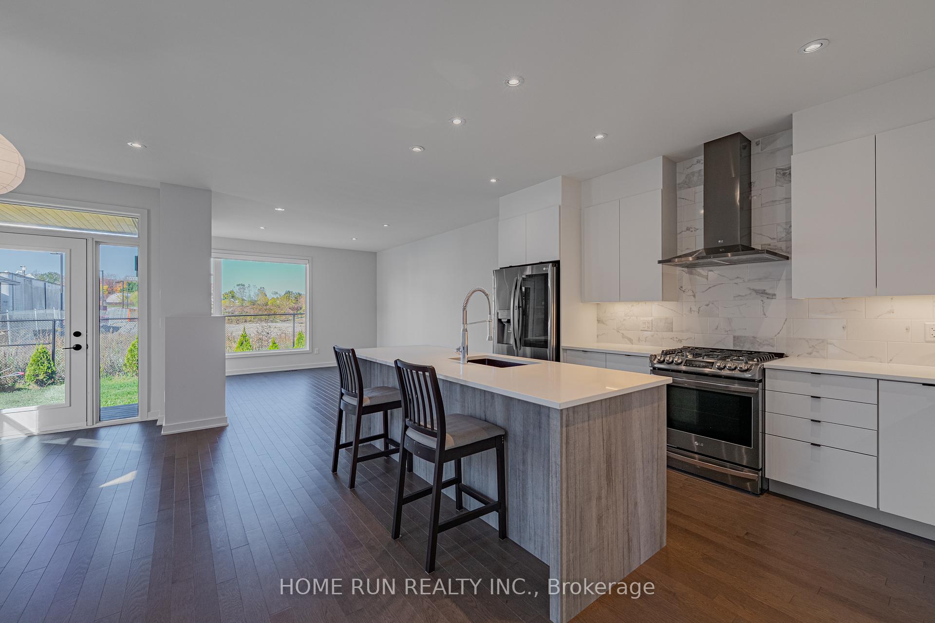 Photo 8 of 115 Longworth Avenue, Ottawa, Leitrim — HOMEH