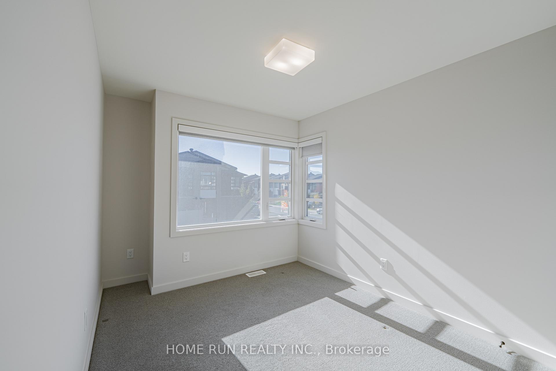 Photo 31 of 115 Longworth Avenue, Ottawa, Leitrim — HOMEH