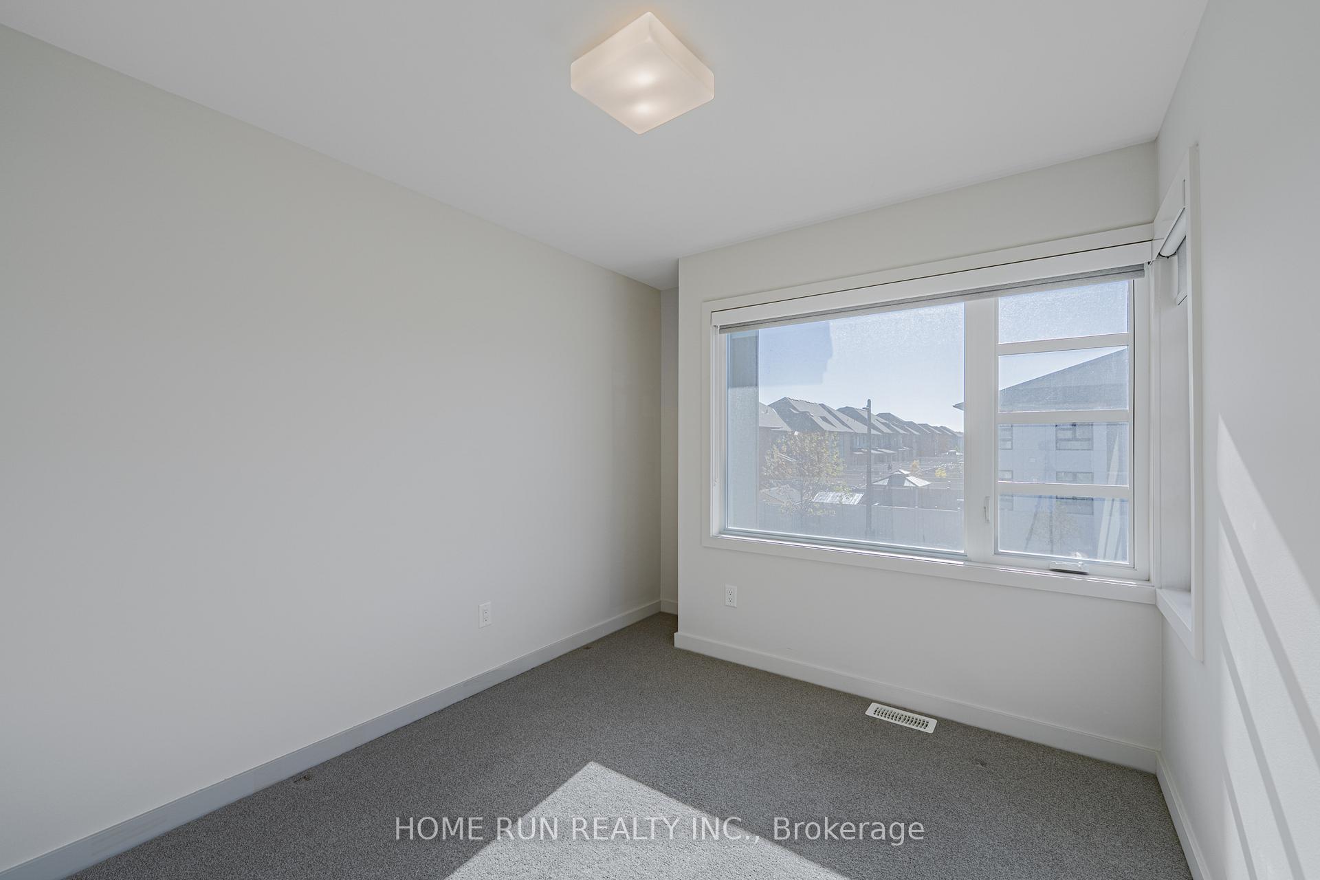 Photo 32 of 115 Longworth Avenue, Ottawa, Leitrim — HOMEH