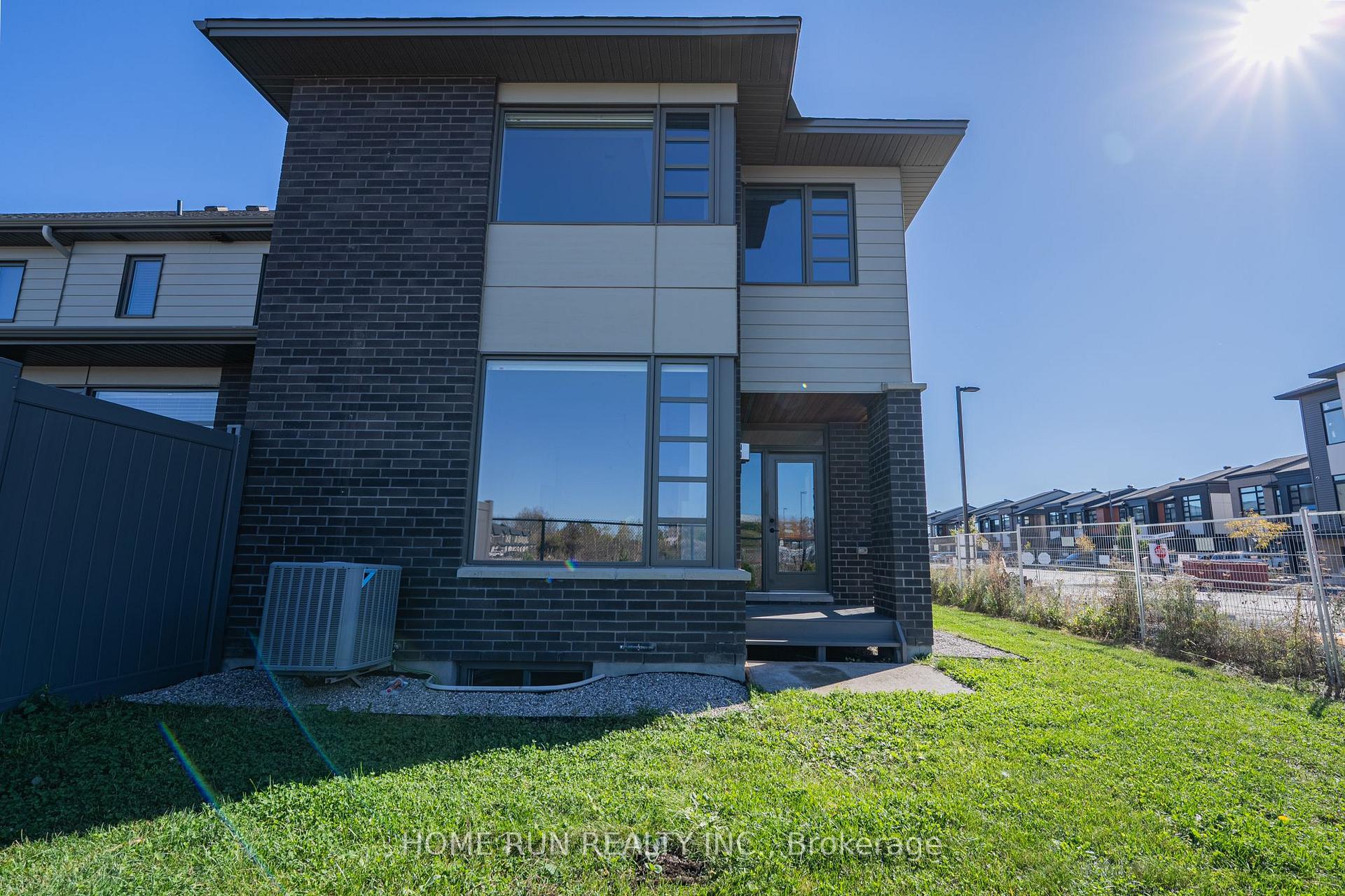 Photo 38 of 115 Longworth Avenue, Ottawa, Leitrim — HOMEH