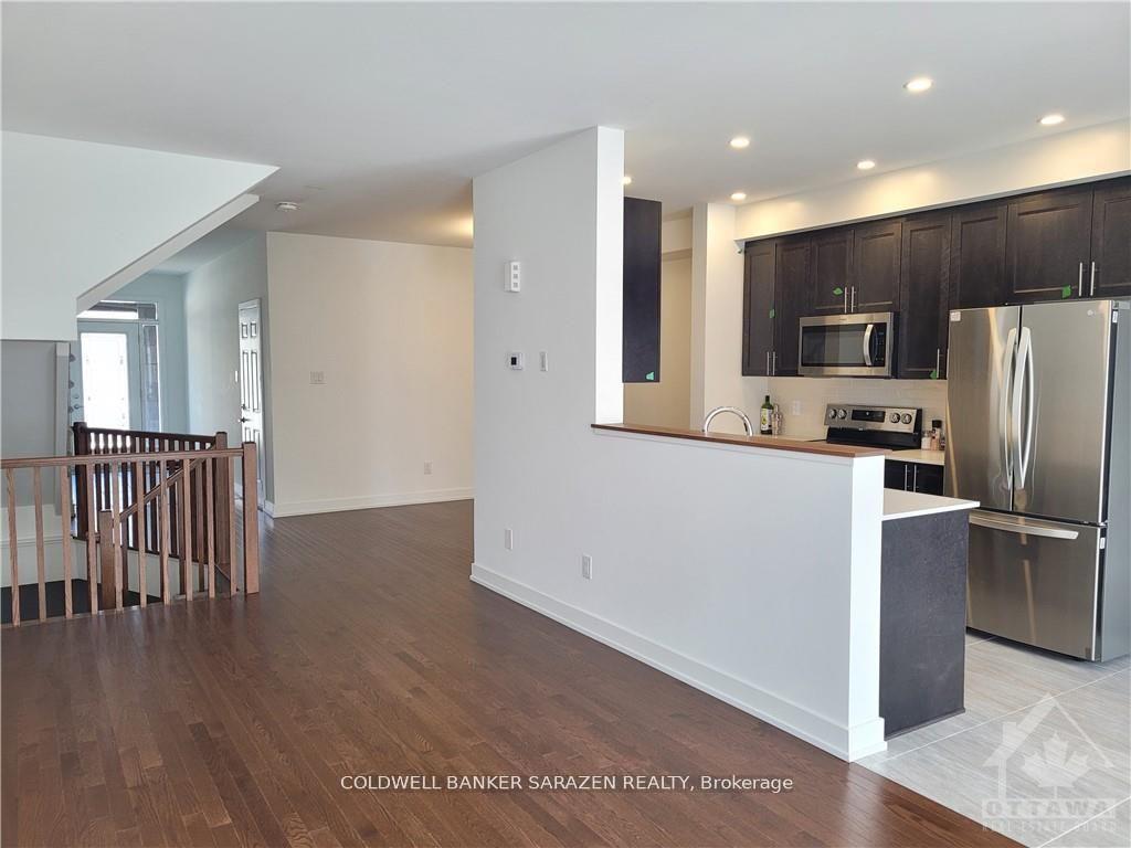 Photo 4 of 22 Nettle Crescent, Ottawa, Leitrim — HOMEH