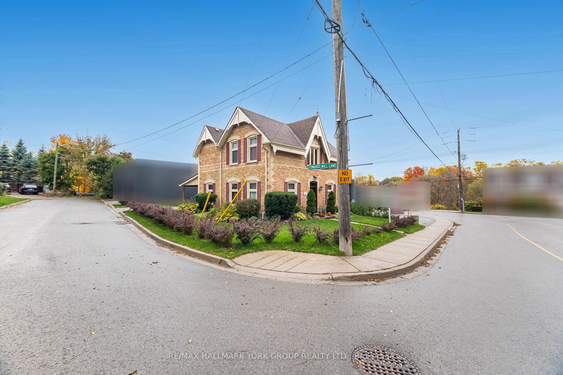 Photo 2 of 6 Church Street, King, Schomberg — HOMEH