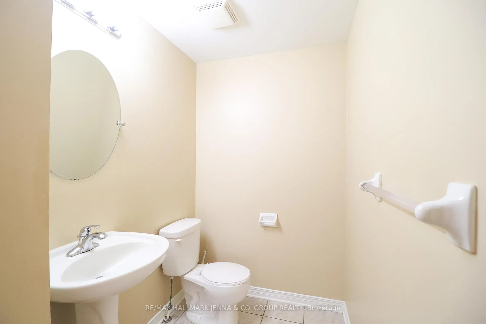 Photo 9 of 6 Bellingham Place, Ottawa, Hunt Club Park/Greenboro — HOMEH