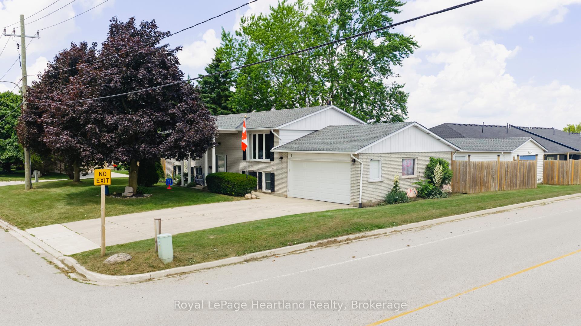 Photo 2 of 1 Alexander Street, Huron East, Seaforth — HOMEH