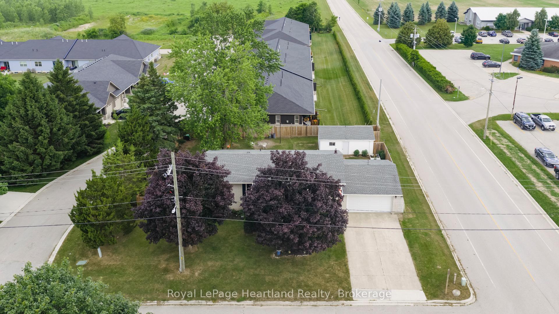 Photo 3 of 1 Alexander Street, Huron East, Seaforth — HOMEH