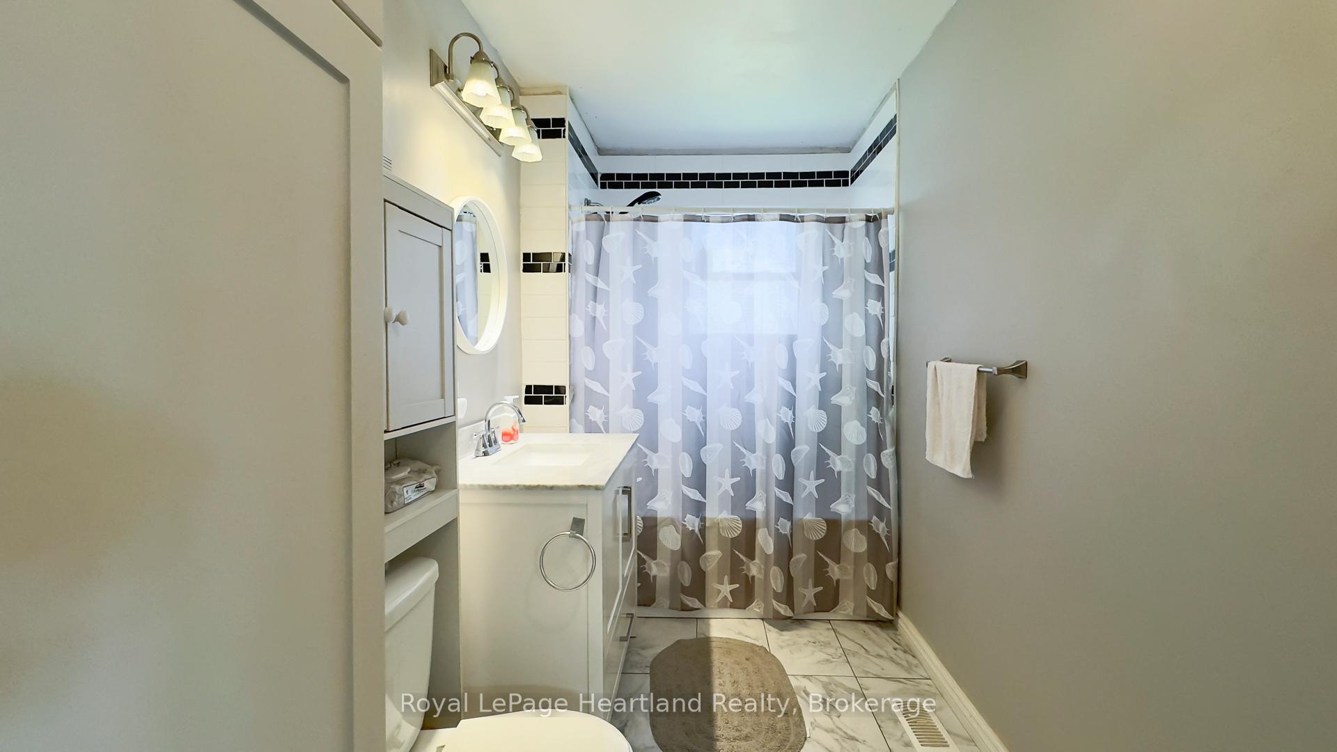 Photo 15 of 1 Alexander Street, Huron East, Seaforth — HOMEH