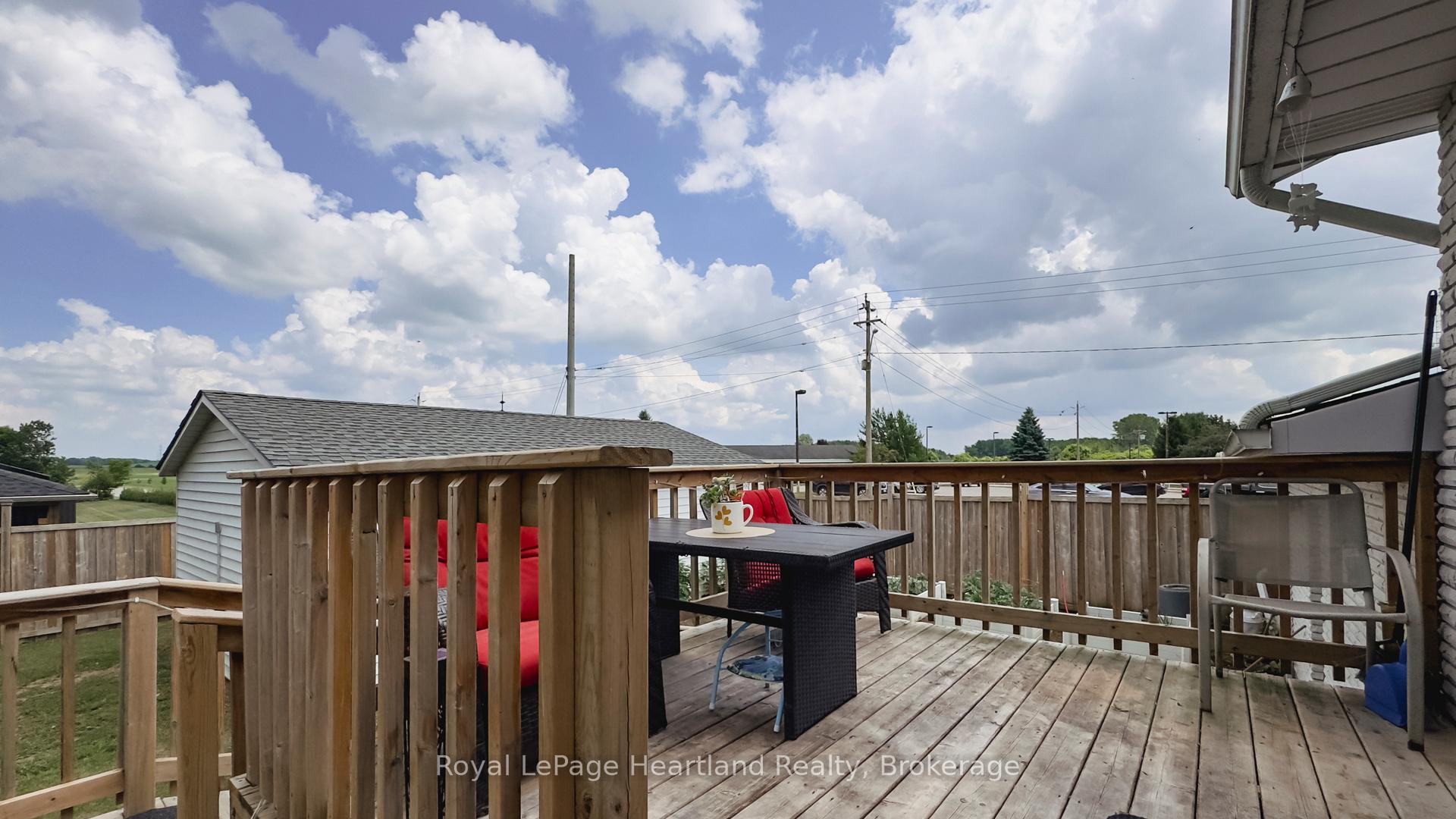 Photo 46 of 1 Alexander Street, Huron East, Seaforth — HOMEH