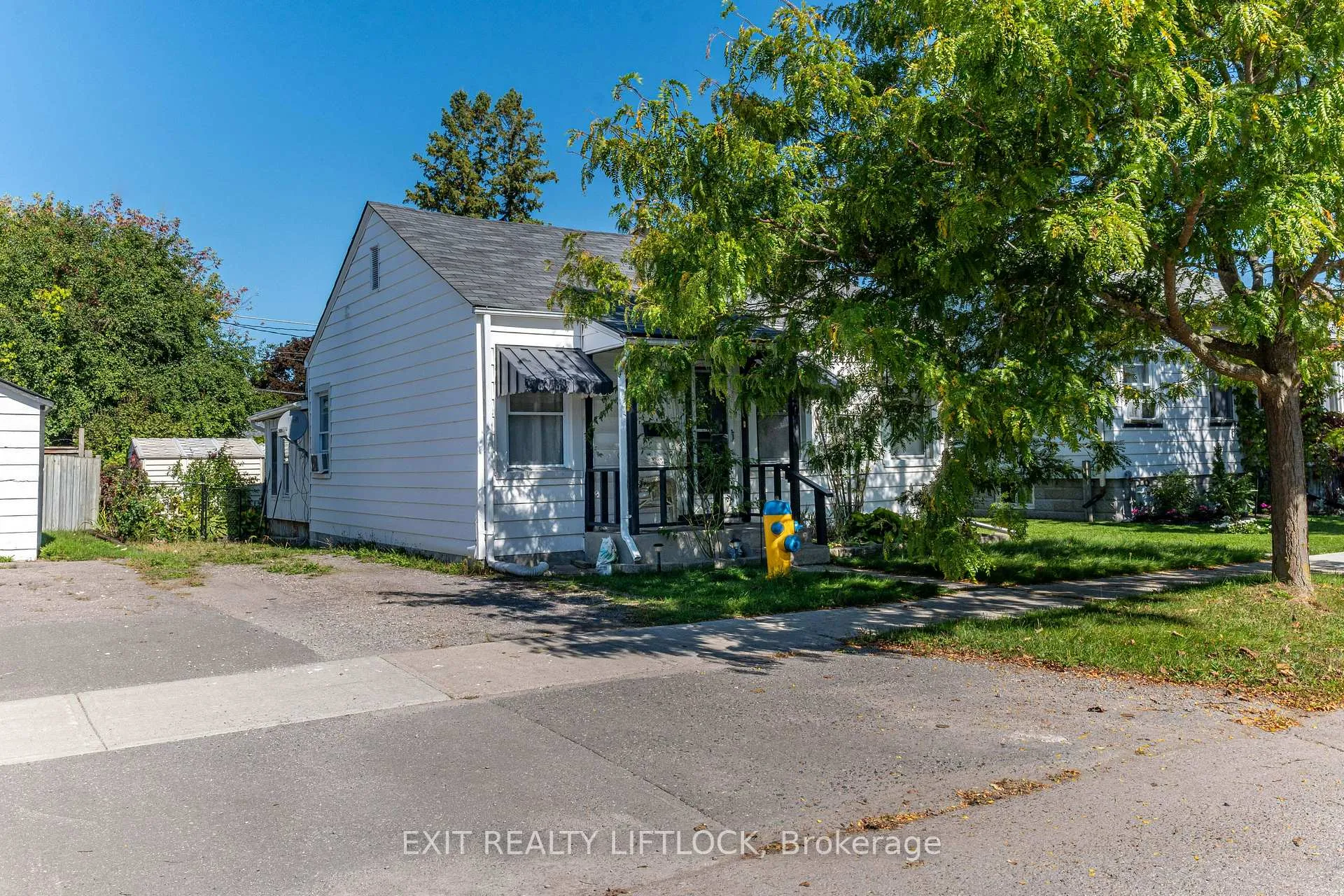 Photo 1 of 720 New Romaine Street, Peterborough, Otonabee Ward 1 — HOMEH