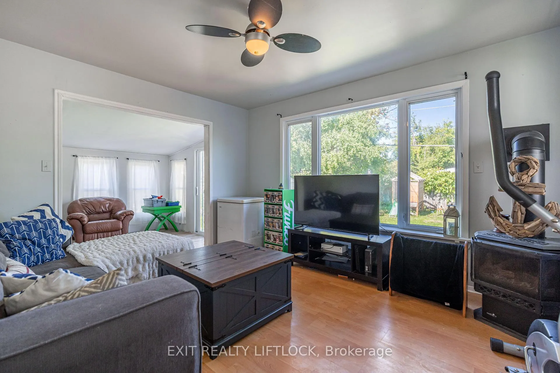 Photo 14 of 720 New Romaine Street, Peterborough, Otonabee Ward 1 — HOMEH