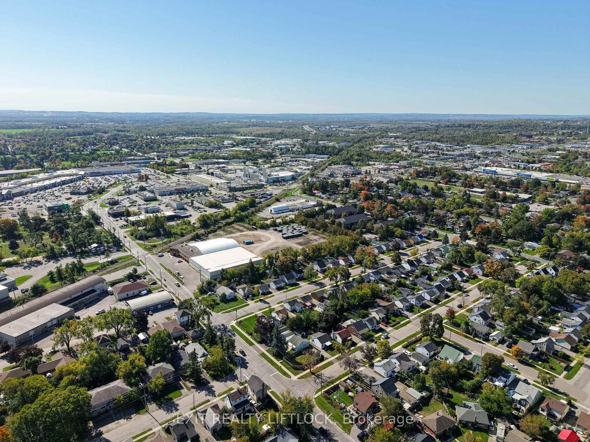 Photo 31 of 720 New Romaine Street, Peterborough, Otonabee Ward 1 — HOMEH