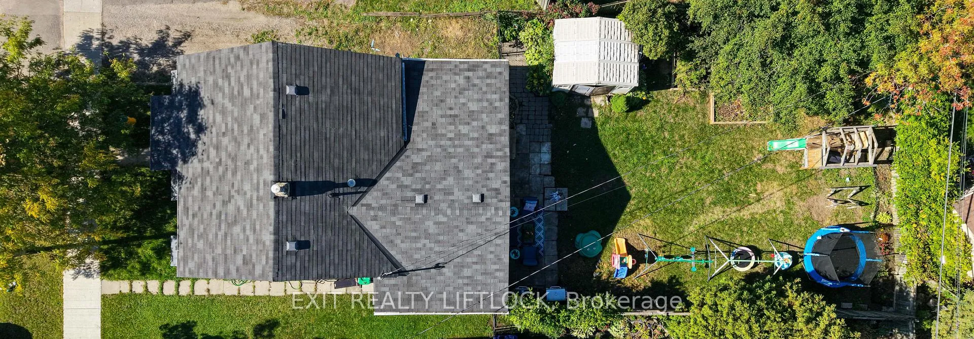 Photo 32 of 720 New Romaine Street, Peterborough, Otonabee Ward 1 — HOMEH