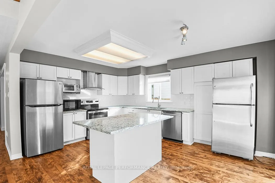 Photo 7 of 15 Fanterra Way, Ottawa, Hunt Club Park/Greenboro — HOMEH