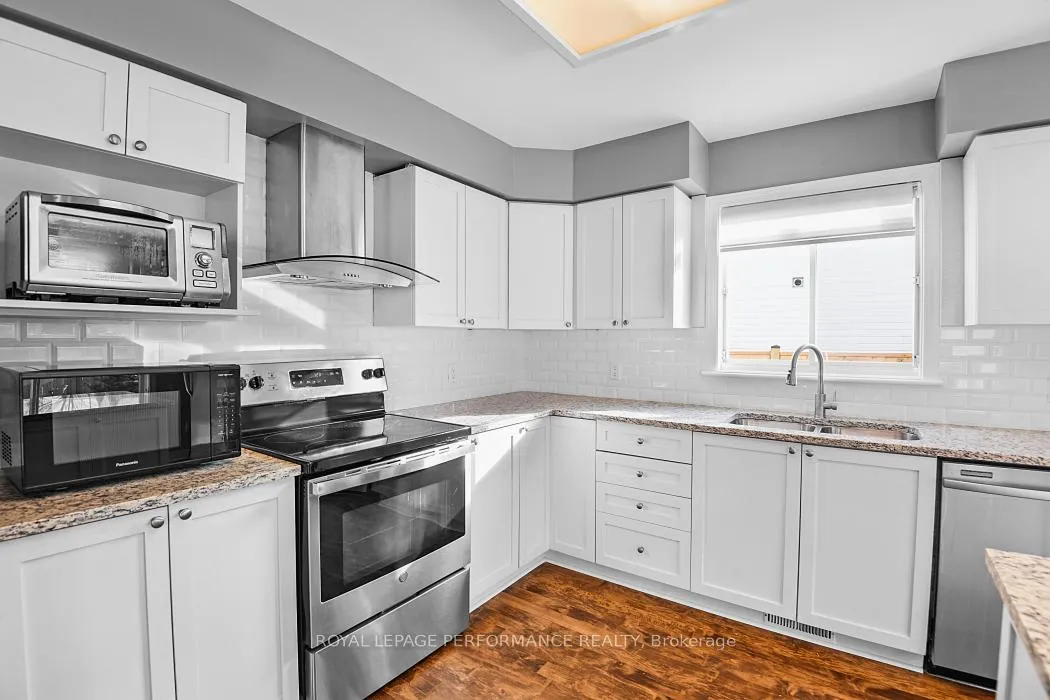 Photo 8 of 15 Fanterra Way, Ottawa, Hunt Club Park/Greenboro — HOMEH