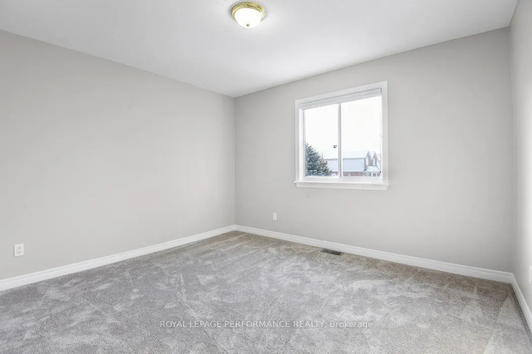 Photo 20 of 15 Fanterra Way, Ottawa, Hunt Club Park/Greenboro — HOMEH