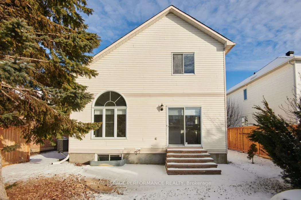 Photo 28 of 15 Fanterra Way, Ottawa, Hunt Club Park/Greenboro — HOMEH