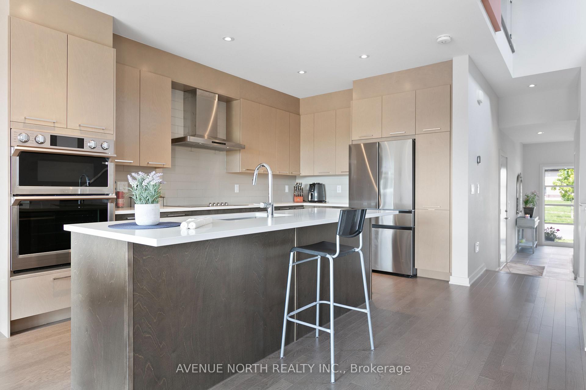 Photo 12 of 244 Shuttleworth Drive, Ottawa, Leitrim — HOMEH
