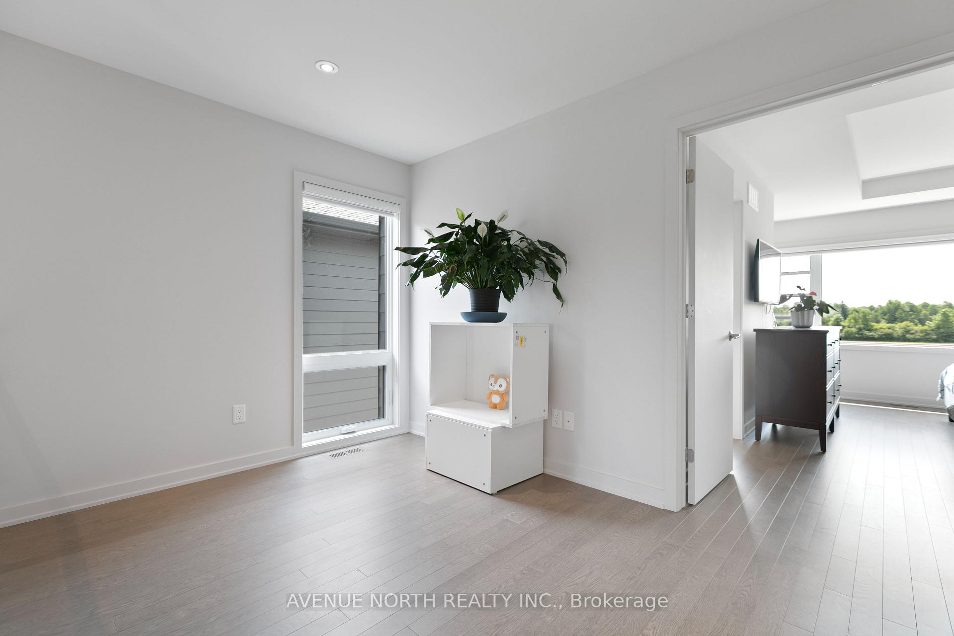 Photo 26 of 244 Shuttleworth Drive, Ottawa, Leitrim — HOMEH