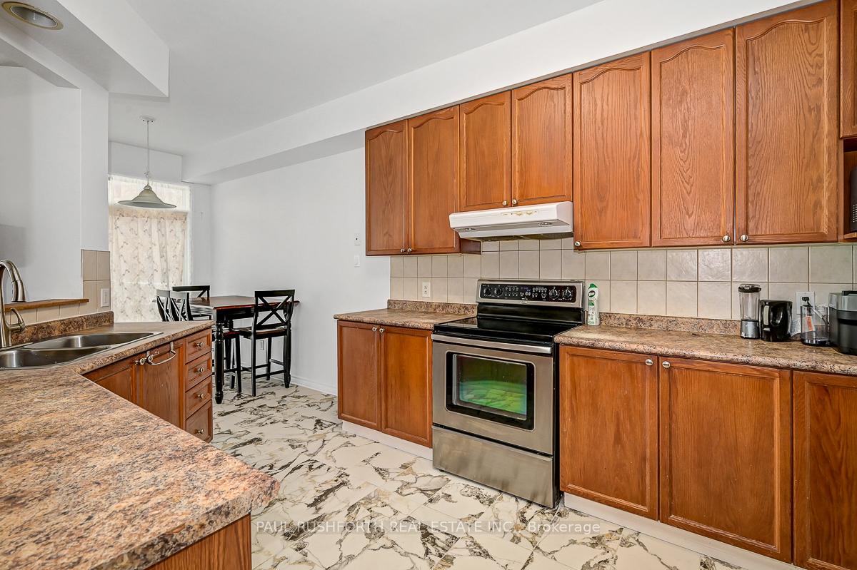 Photo 7 of 3640 Downpatrick Road, Ottawa, Windsor Park Village — HOMEH