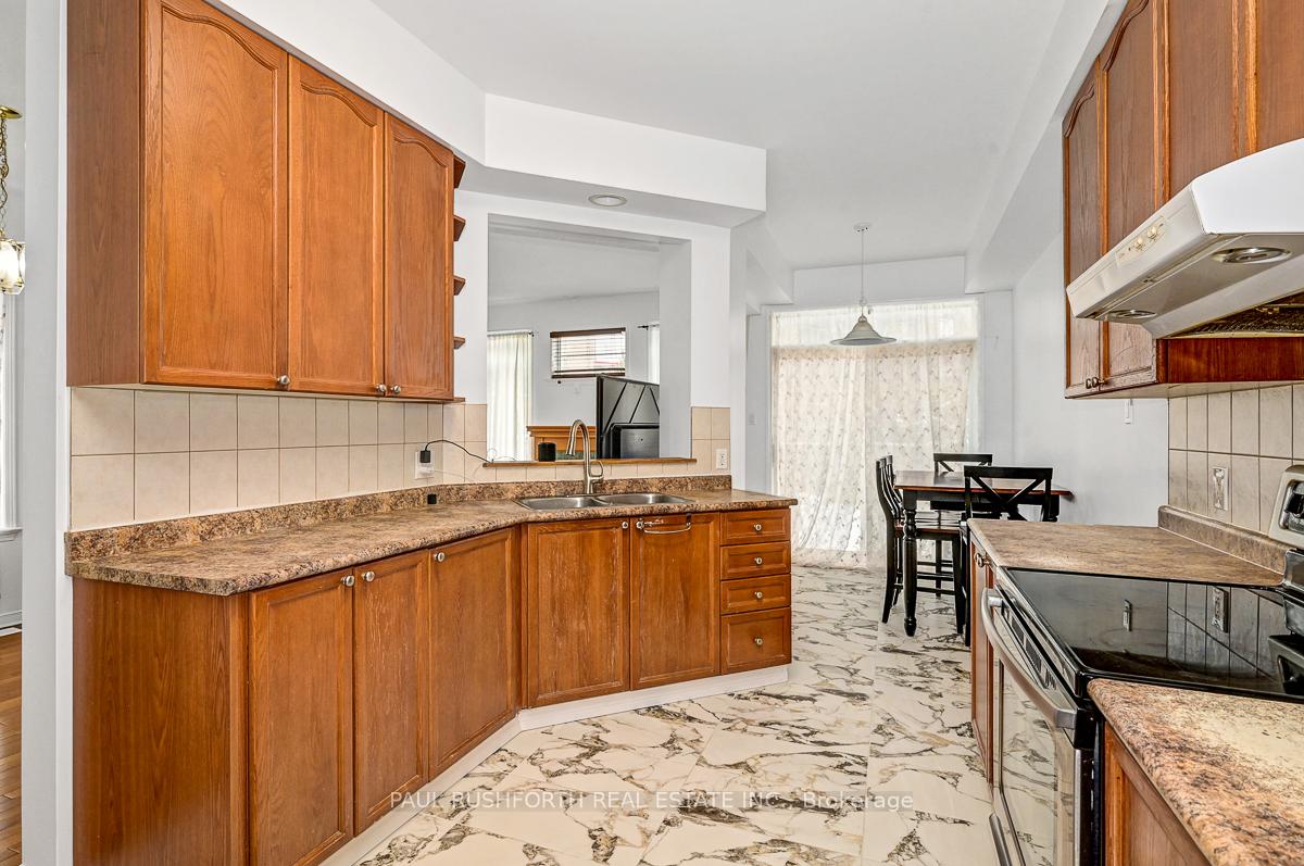 Photo 8 of 3640 Downpatrick Road, Ottawa, Windsor Park Village — HOMEH