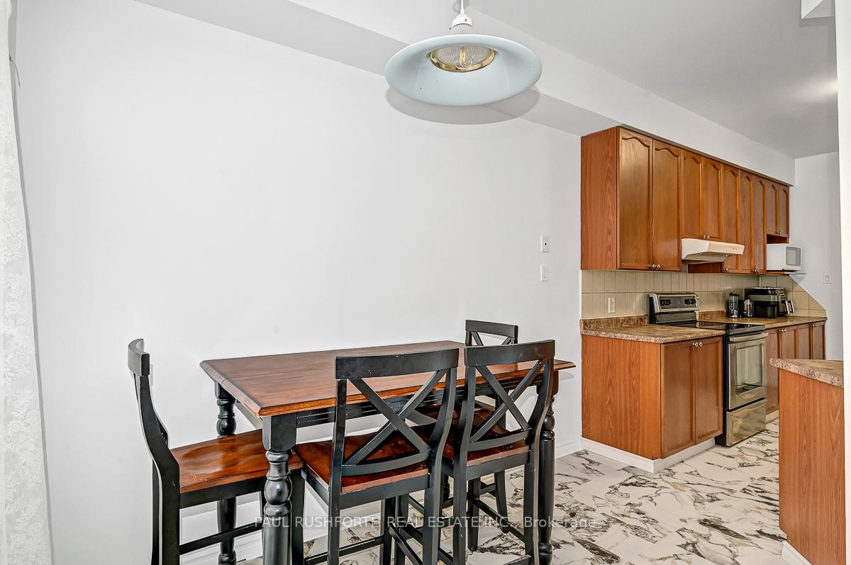 Photo 11 of 3640 Downpatrick Road, Ottawa, Windsor Park Village — HOMEH