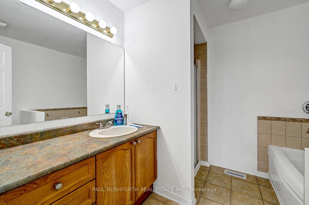 Photo 14 of 3640 Downpatrick Road, Ottawa, Windsor Park Village — HOMEH