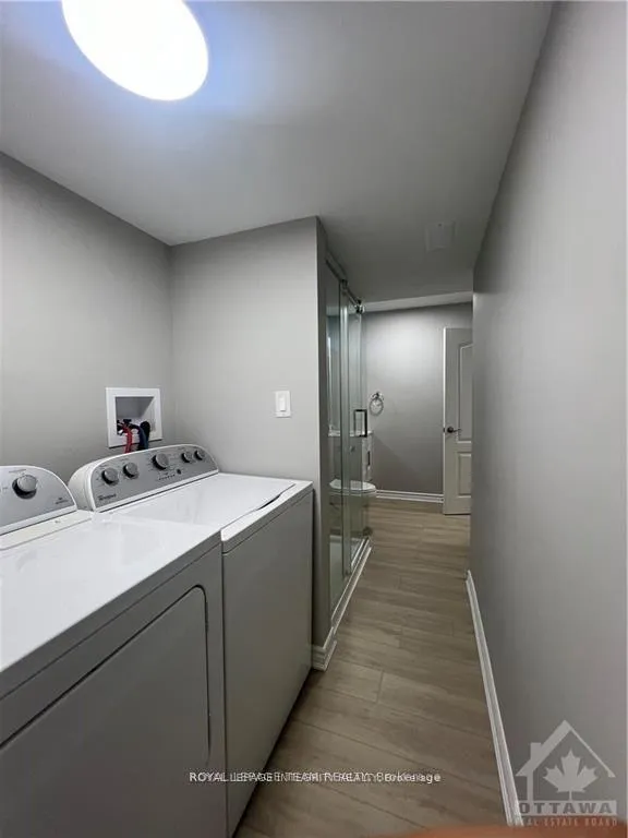 Photo 20 of Unit B, 1520 Blohm Drive, Ottawa, Hunt Club Park — HOMEH