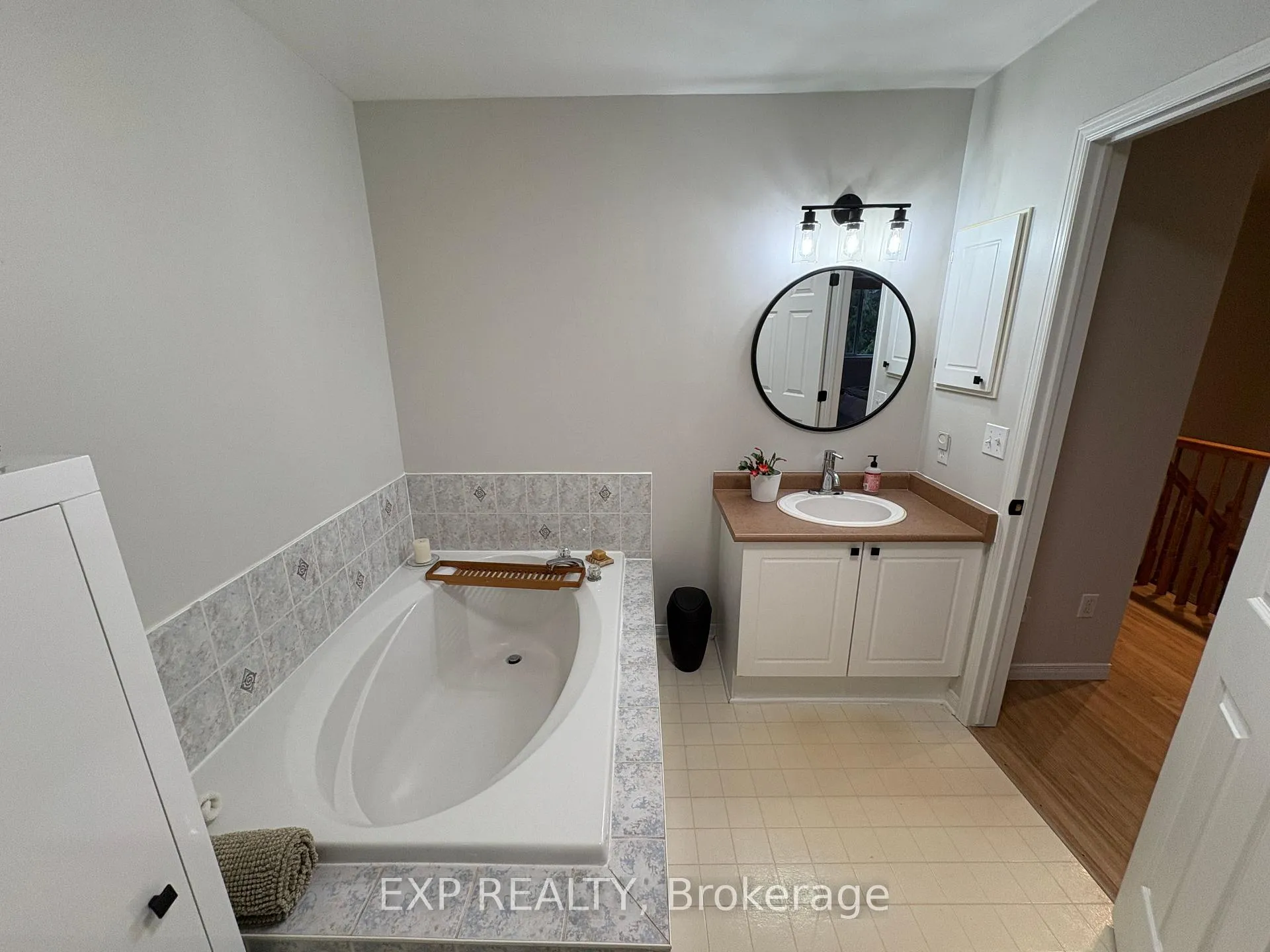 Photo 21 of 14 Drumso Street, Ottawa, Hunt Club Park/Greenboro — HOMEH