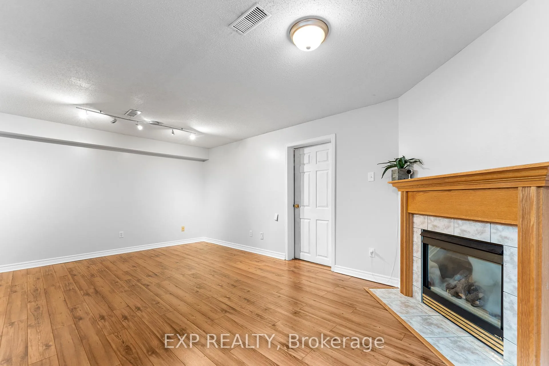 Photo 24 of 14 Drumso Street, Ottawa, Hunt Club Park/Greenboro — HOMEH