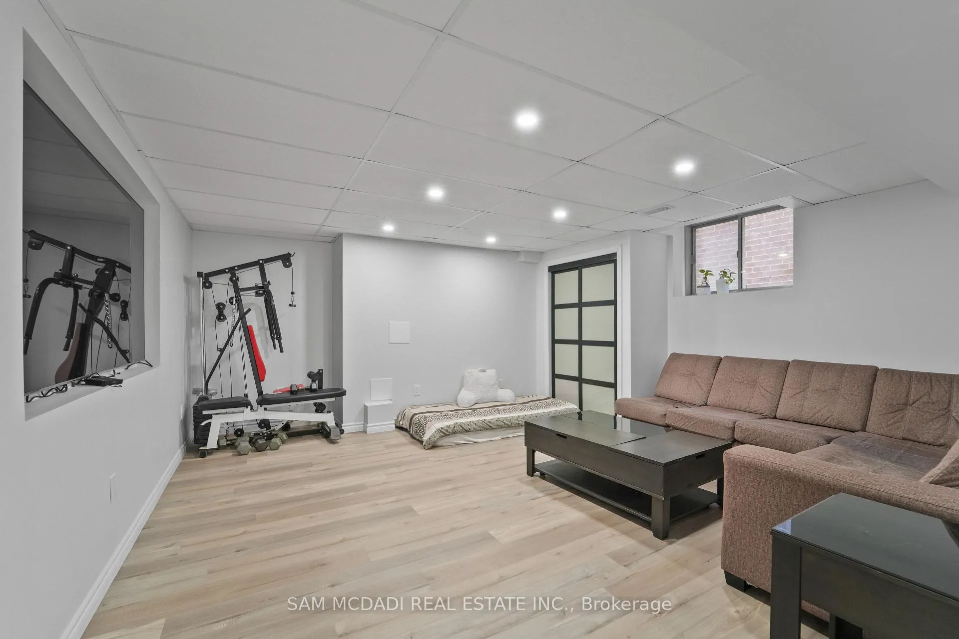 Photo 15 of Unit Lower, 4008 Highland Park Drive, Lincoln, Beamsville — HOMEH