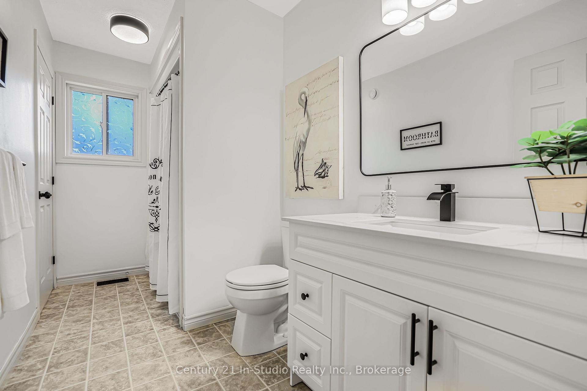 Photo 19 of 150 16th Avenue Crescent, Hanover — HOMEH